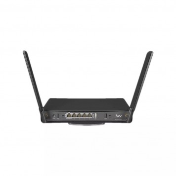 Беспроводной маршрутизатор MikroTik C53UiG+5HPaxD2HPaxD-1