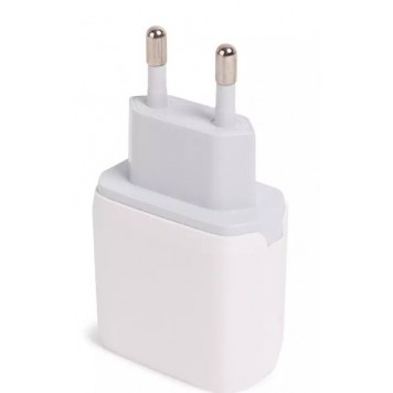 Универсальное зарядное устройство LDNIO A2421C 22.5W USB/USB Lightning Белый