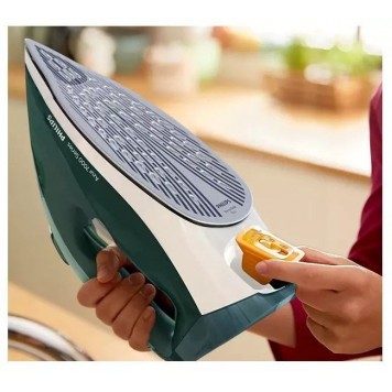 Утюг Philips DST7031/70-3